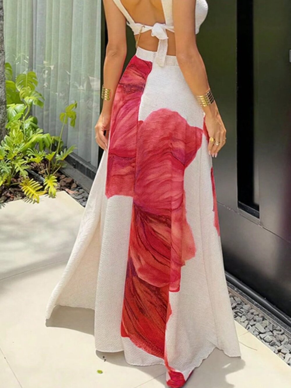 White Elegant Women's Casual Large Floral Print Maxi Skirt - Picture 2 of 3